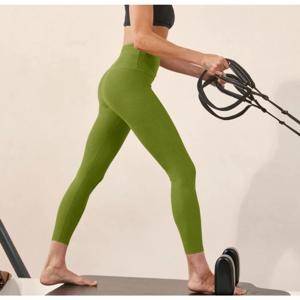 NWT Beyond Yoga Space-dye At Your Leisure Feen Green High Waisted Legging
